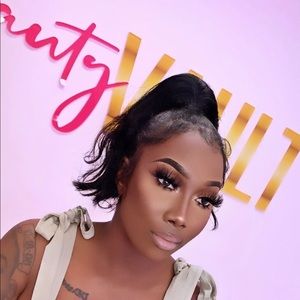 Meet your Posher, Tyana